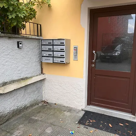 Nicole 20 * Менаджо